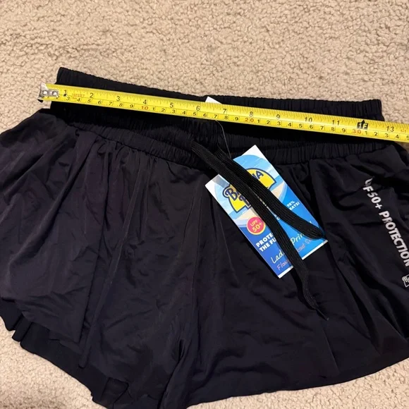Banana Boat UPF 50+ Athletic Running Shorts Womens Medium NWT Black Flowy - Picture 6 of 7